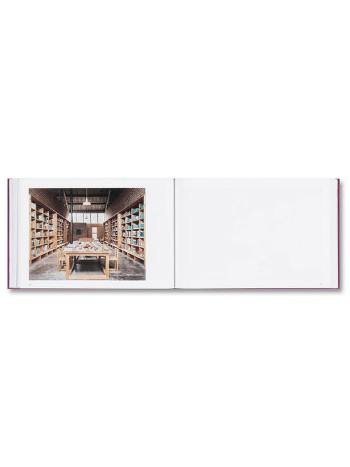 Donald Judd Furniture / Donald Judd