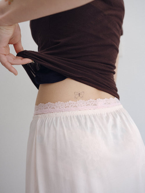 Tattoo Sticker: Fluttering Heart (Key)