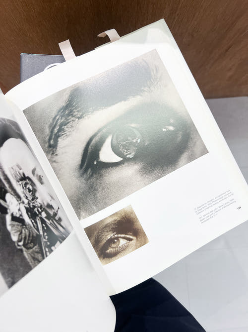 Beyond the abstract cabinet / El Lissitzky