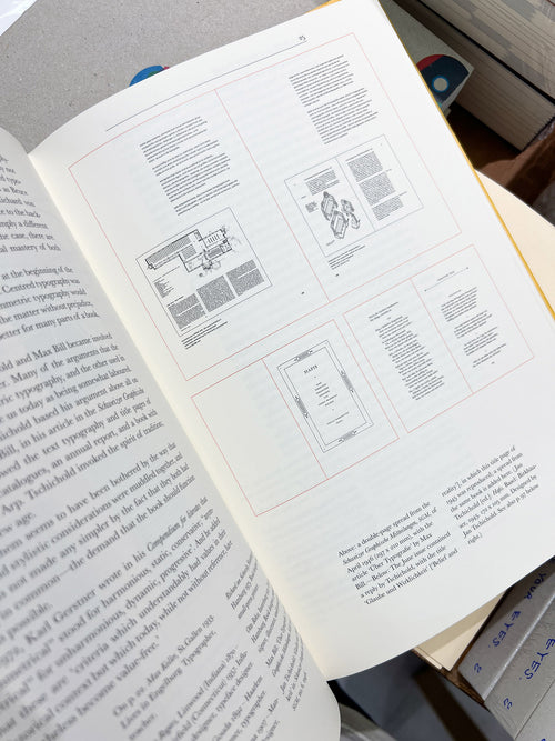 Designing Books: Practice and Theory / Jost Hochuli, Robin Kinross