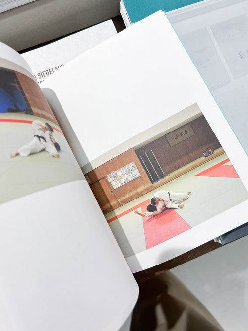 Sumo Judo / Ari Marcopoulos