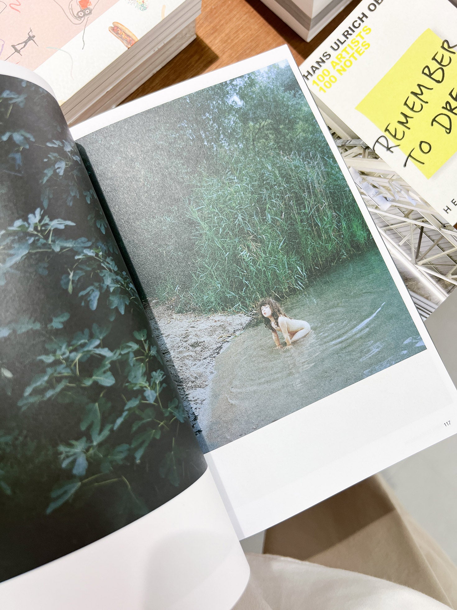 Hotshoe magazine Issue 211: Shooting Mum and Dad