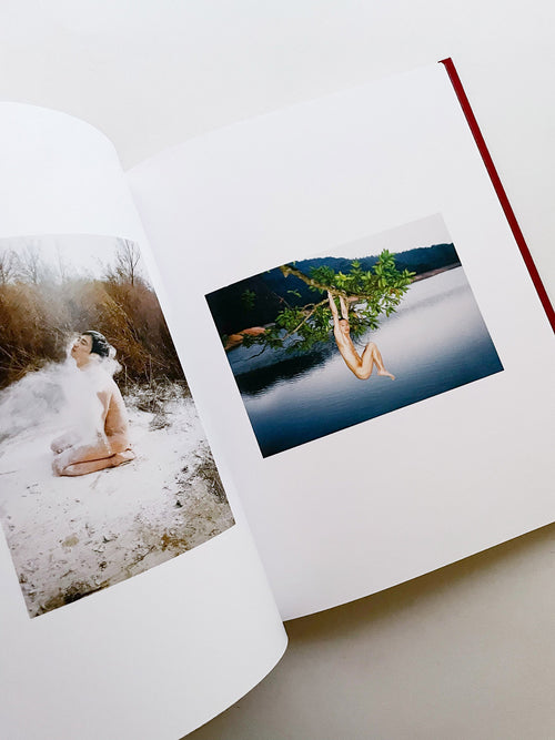 我母親 for my mother／任航 Ren Hang