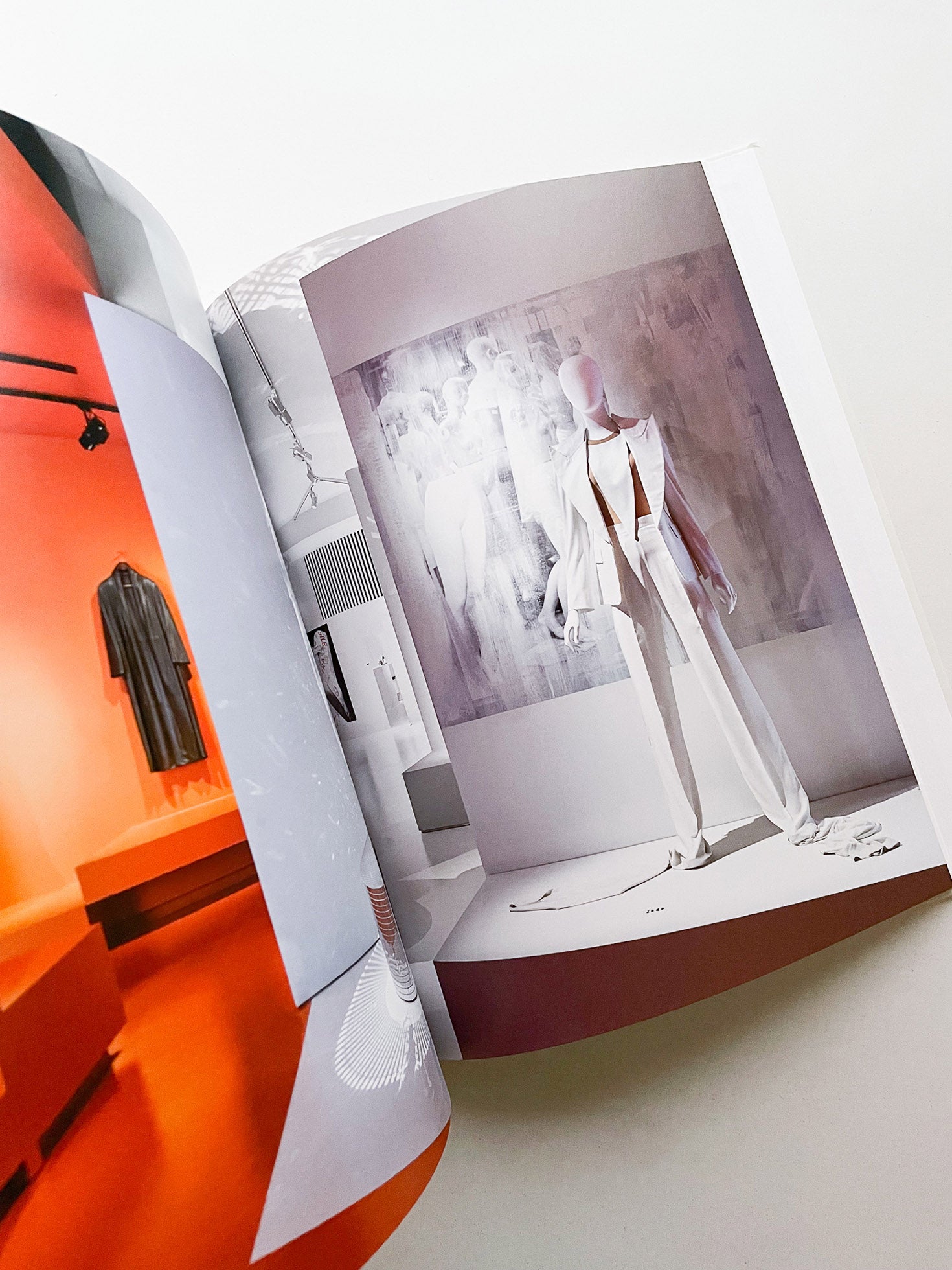 MARGIELA, THE HERMÈS YEARS / Martin Margiela - 本屋青旗 Ao-Hata