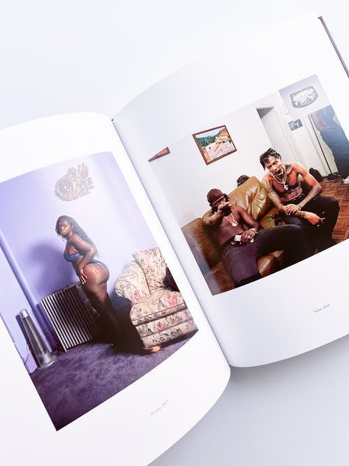 DEANA LAWSON / Deana Lawson