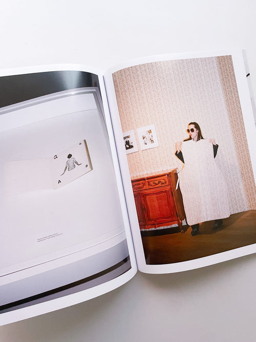 A Model / Bettina Steinbrügge, Jason Dodge