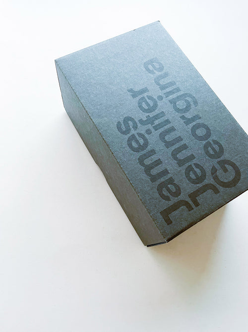 James Jennifer Georgina (The Yellow Book) / Irma Boom