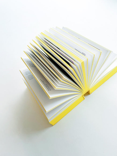 James Jennifer Georgina (The Yellow Book) / Irma Boom
