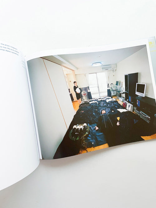 HAPPY VICTIMS / Kyoichi Tsuzuki [SIGNED]