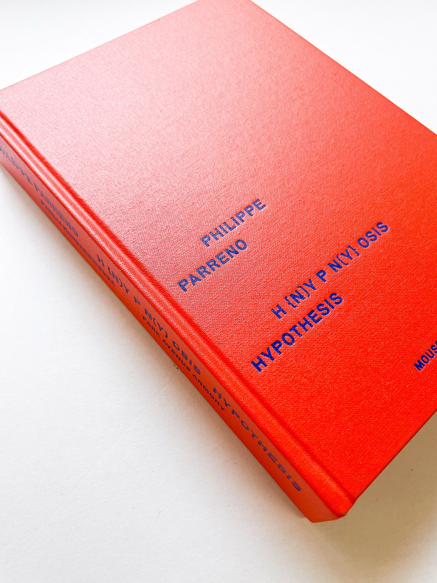 (H {N)Y P N(Y} OSIS  HYPOTHESIS / Philippe Parreno