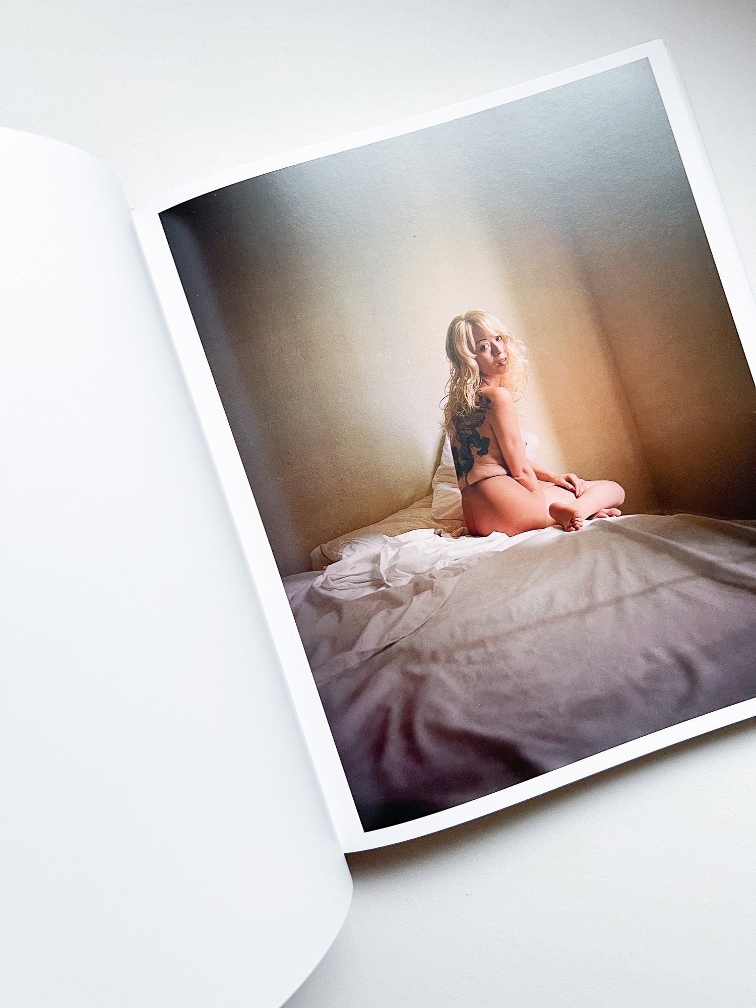 INTIMATE DISTANCE: OVER THIRTY YEARS OF PHOTOGRAPHS, A CHRONOLOGICAL ALBUM / Todd Hido [REVISED AND EXPANDED EDITION]