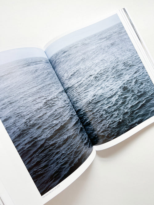 NOTHING COULD HAVE PREPARED US – EVERYTHING COULD HAVE PREPARED US / Wolfgang Tillmans
