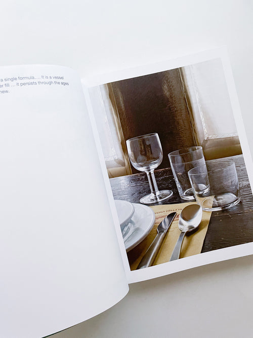 A BOOK OF THINGS / Jasper Morrison