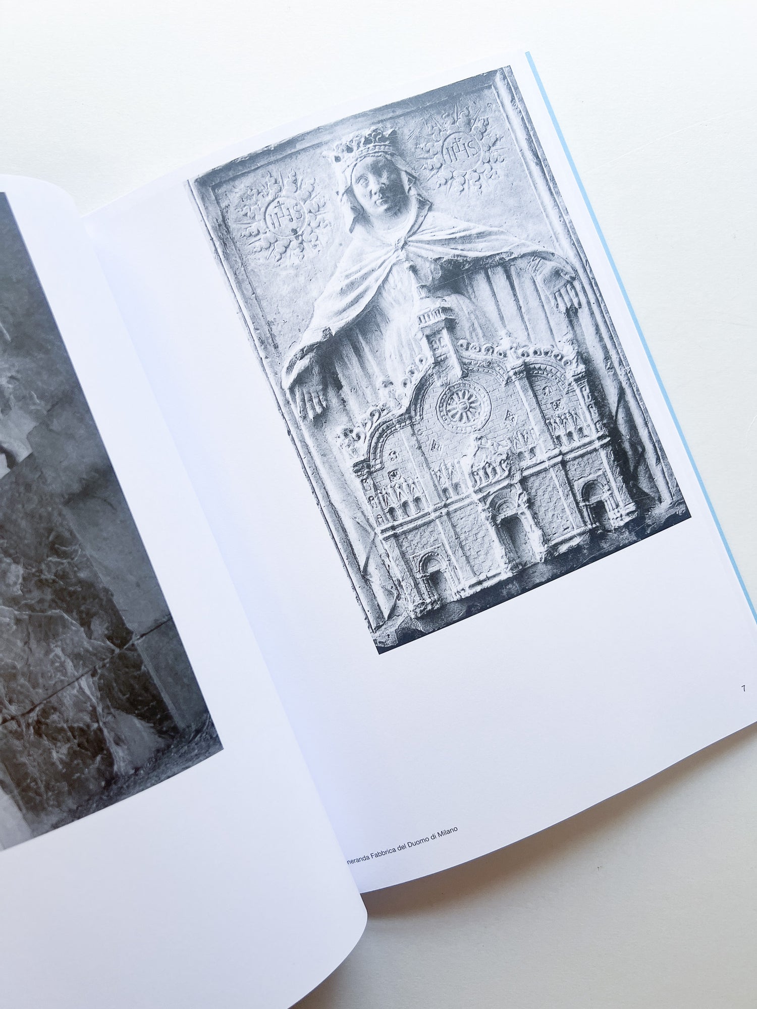 AUTOFICTIONS IN STONE / Aglaia Konrad