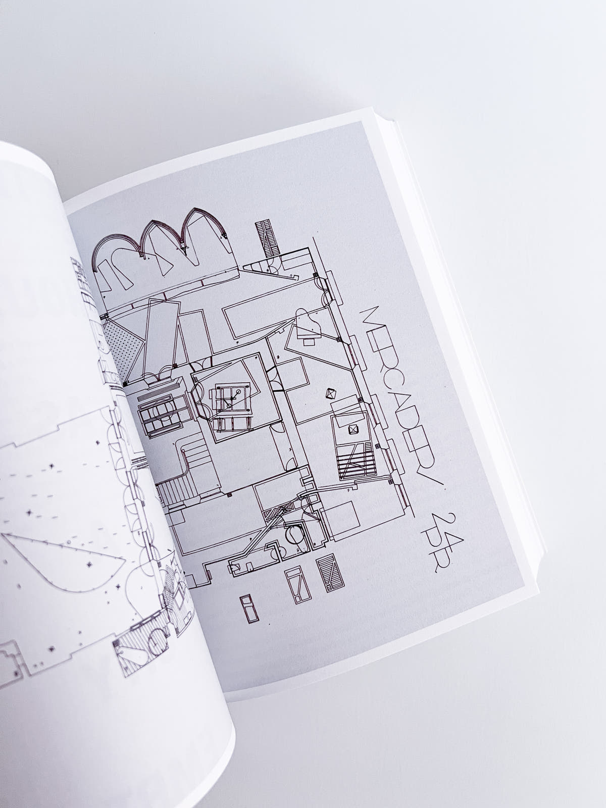 Twenty-One Conversations with Architects / Arquitectura-G