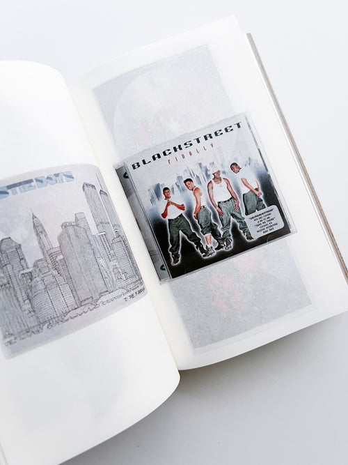 Hoarder Order / Thomas Kuijpers