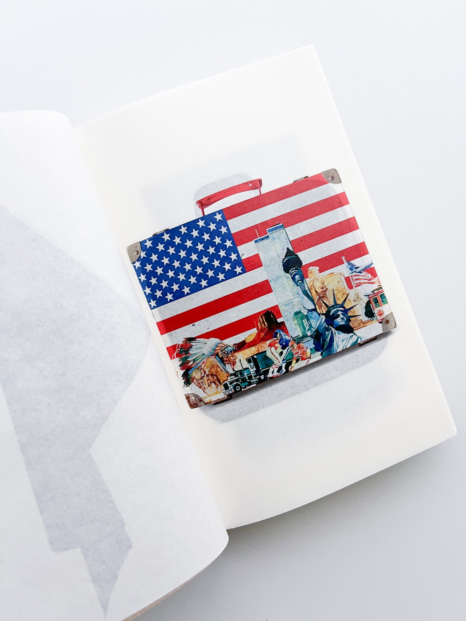 Hoarder Order / Thomas Kuijpers