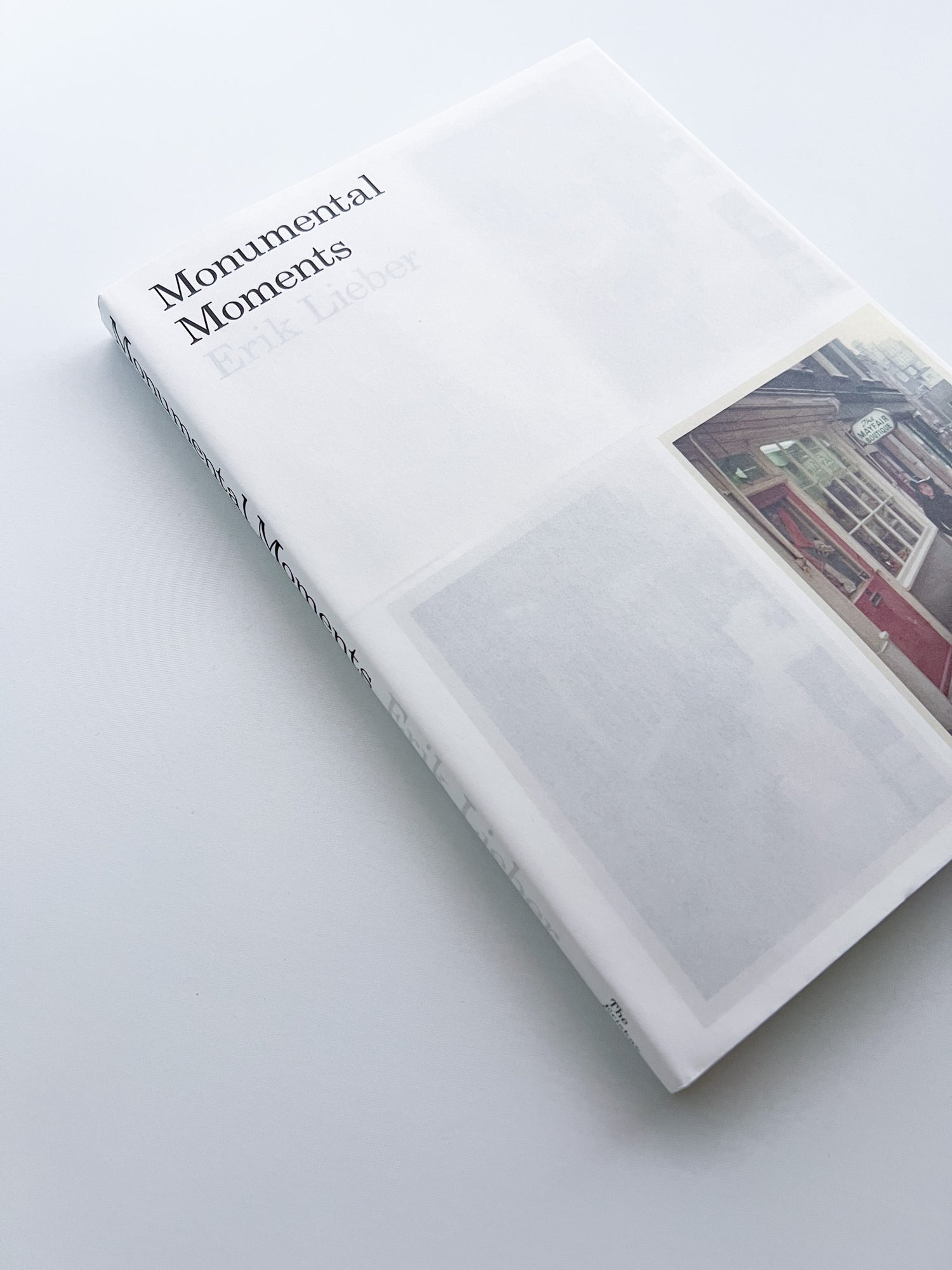 Monumental Moments / Erik Lieber