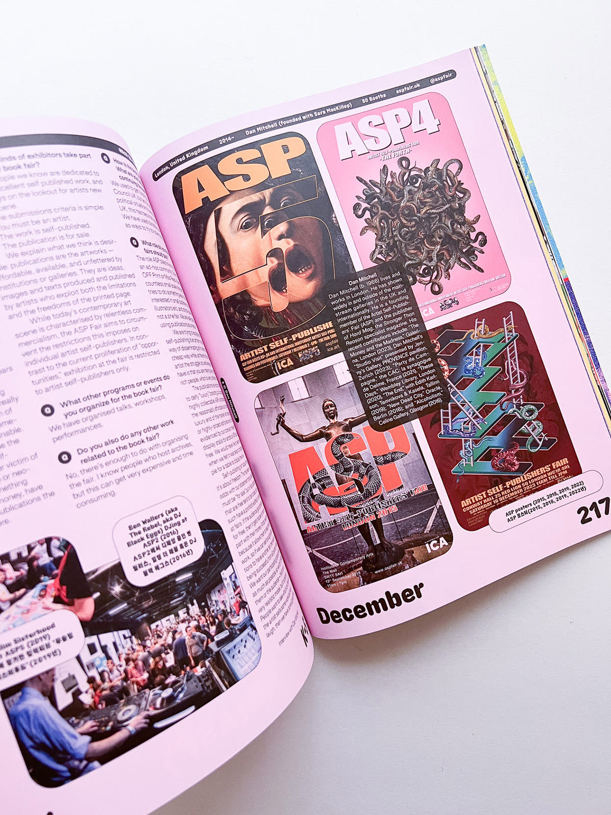 GRAPHIC 51 Art Book Fair Now