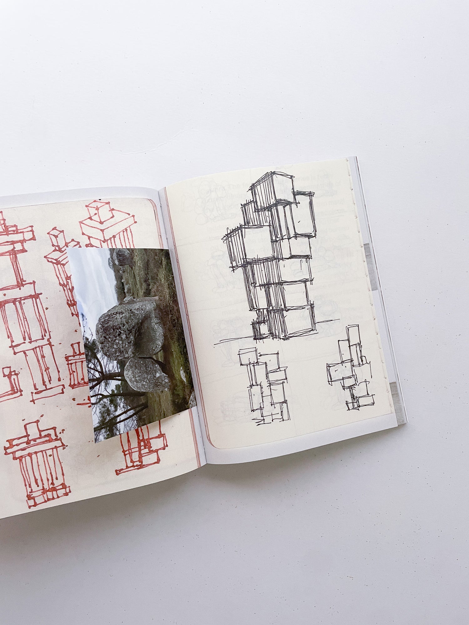 FORMATION / Antony Gormley