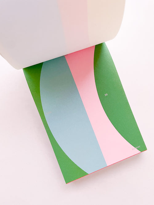 PAGE-A-DAY CALENDAR 2026 / Damien Poulain