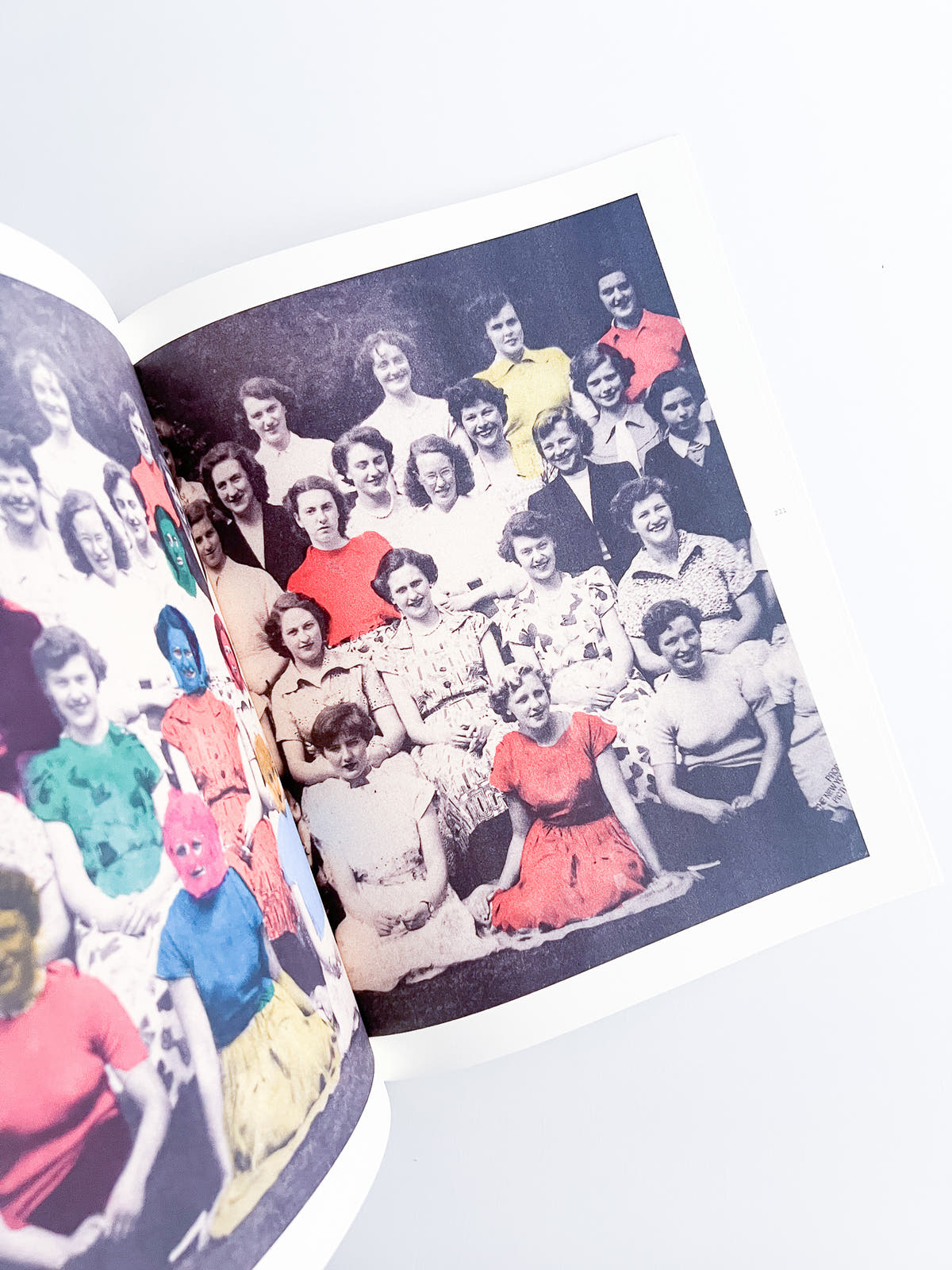 APOPHENIA VOLUME 03: In Medias Res / Julie Wolfe