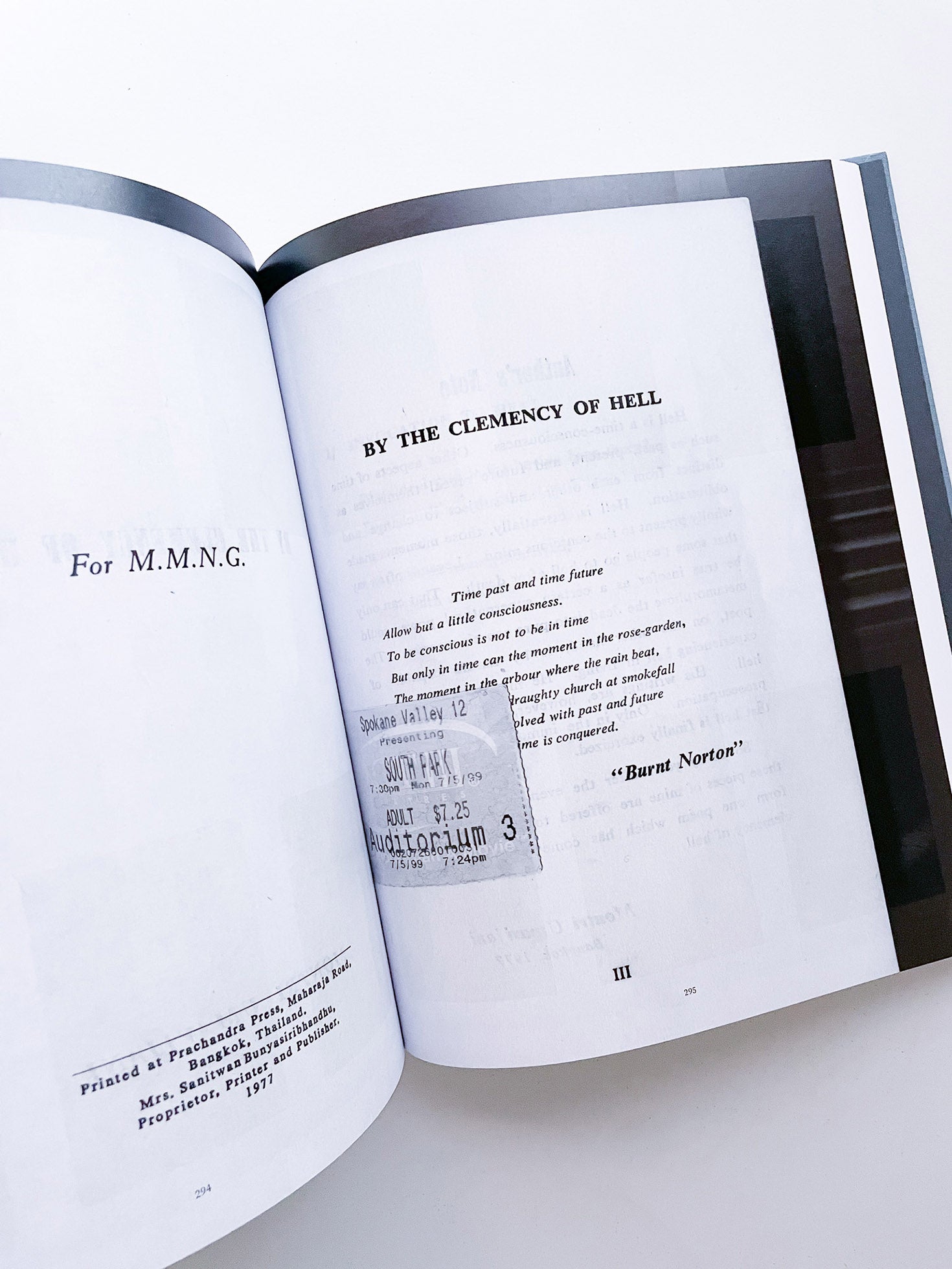 DISTRIBUTION / Daniel Shea [SIGNED]