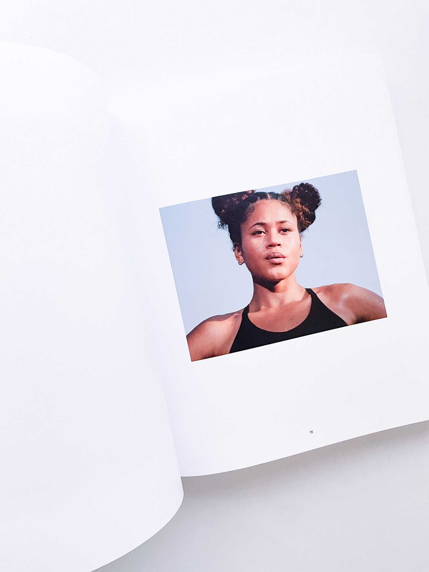 DISTRIBUTION / Daniel Shea [SIGNED]