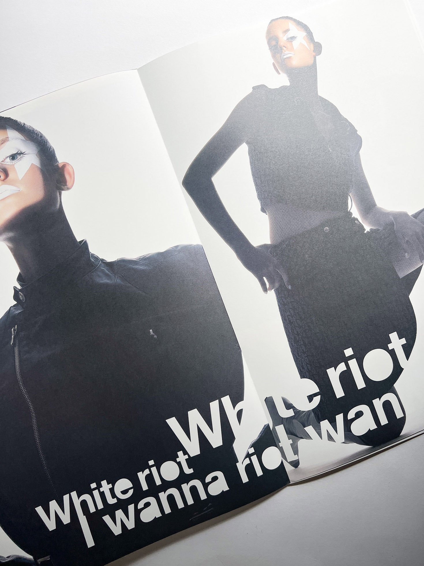 WERK No.1: How To Be Sexy Without Showing Everything (2000)