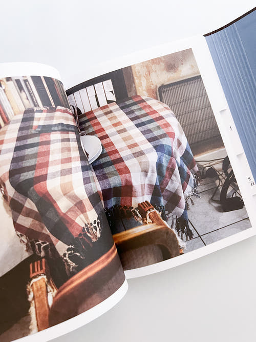 Catalogue raisonné of the unfinished / Sophie Calle