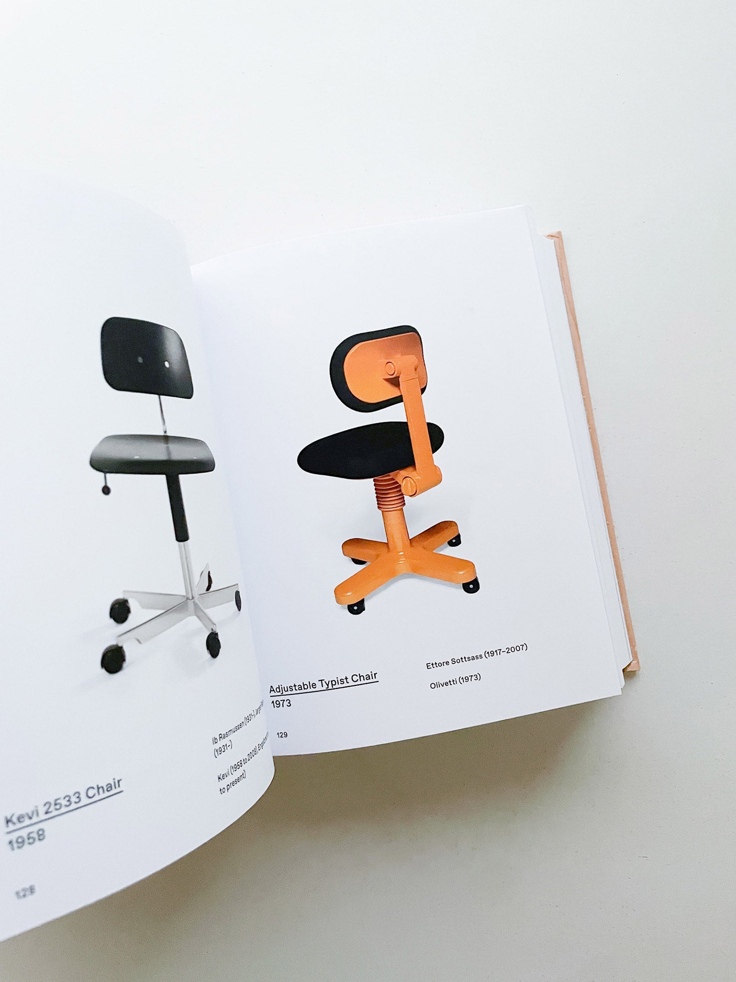 Chair: 500 Designs that Matter