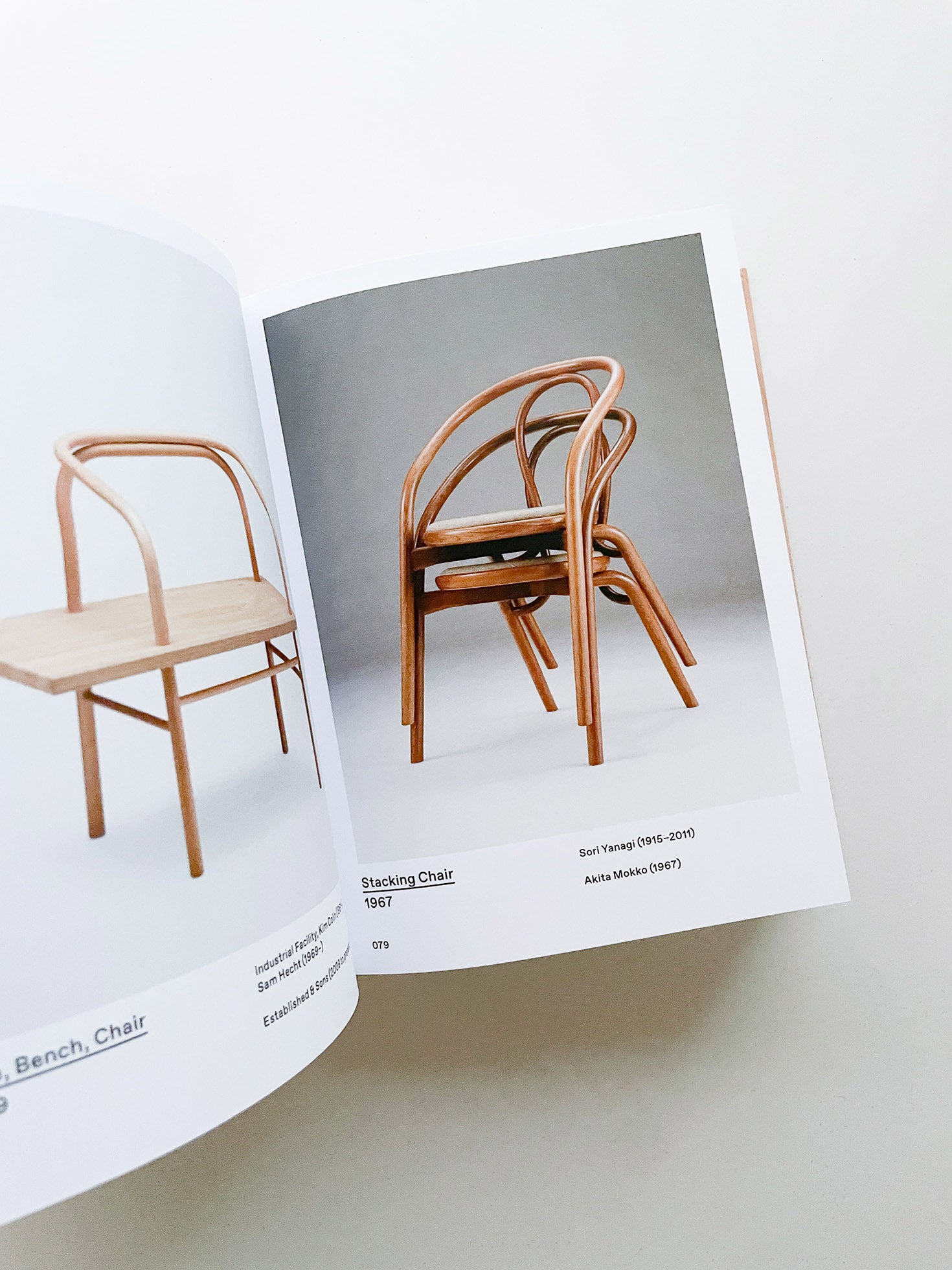 Chair: 500 Designs that Matter