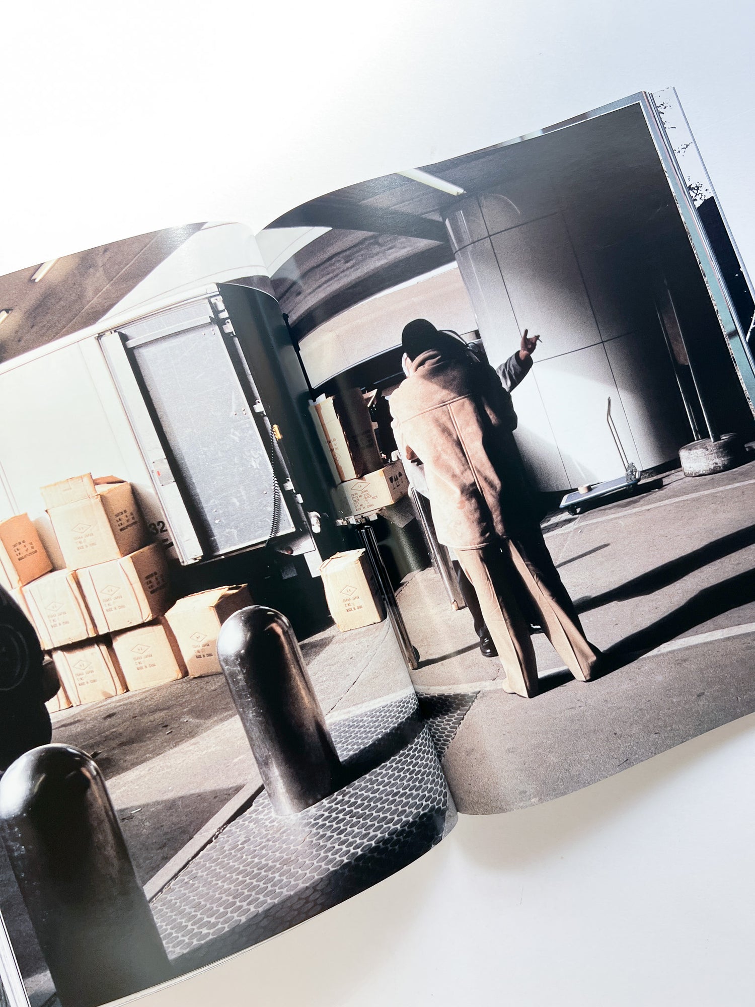 WERK No.7+8: The Inside Of A Shirt in collaboration with COMME des Garçons (Paris) / How To Defeat A Bully (2003/04)