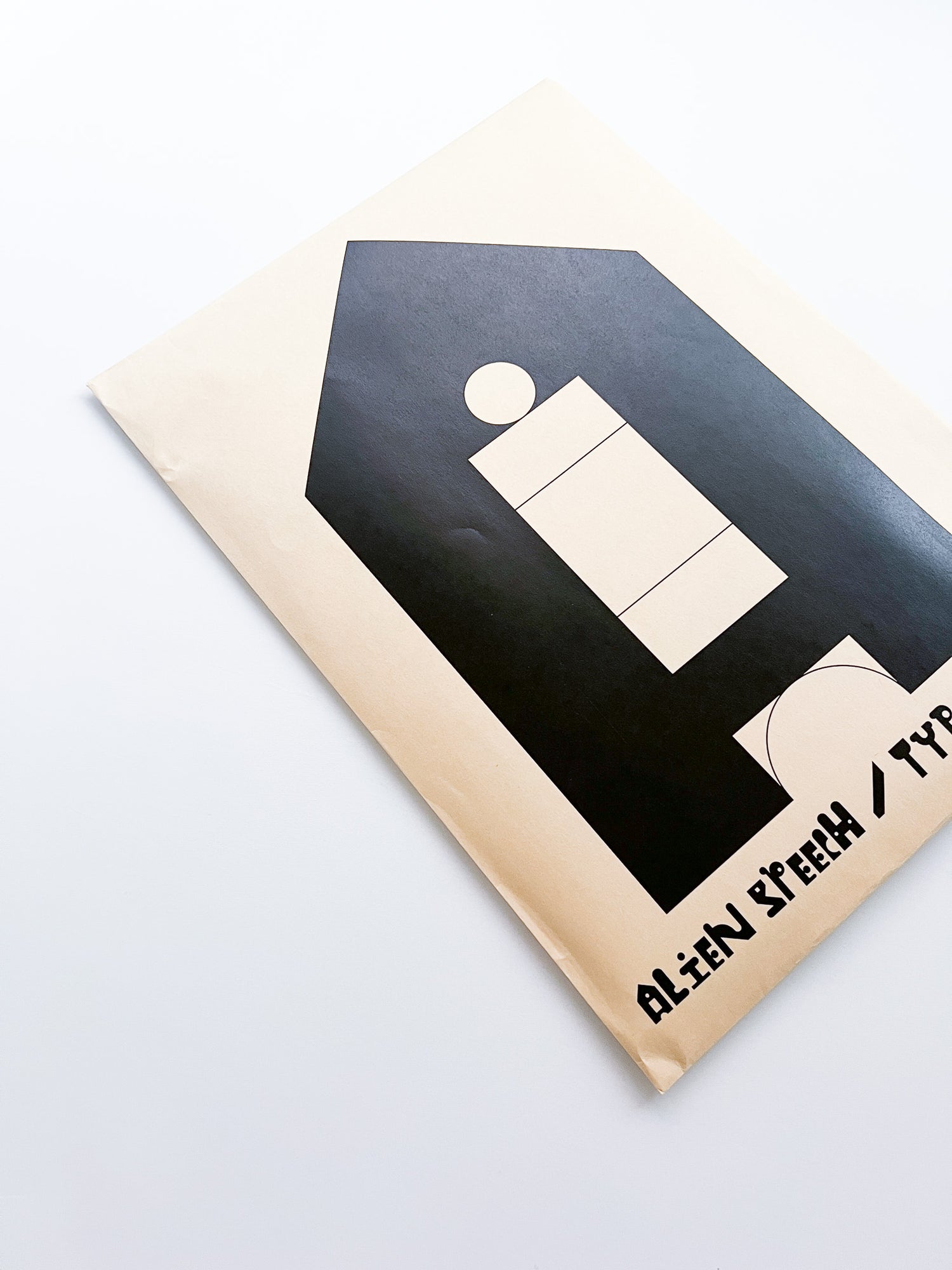 ALIEN SPEECH / TYPE SPECIMEN / Zin Nagao