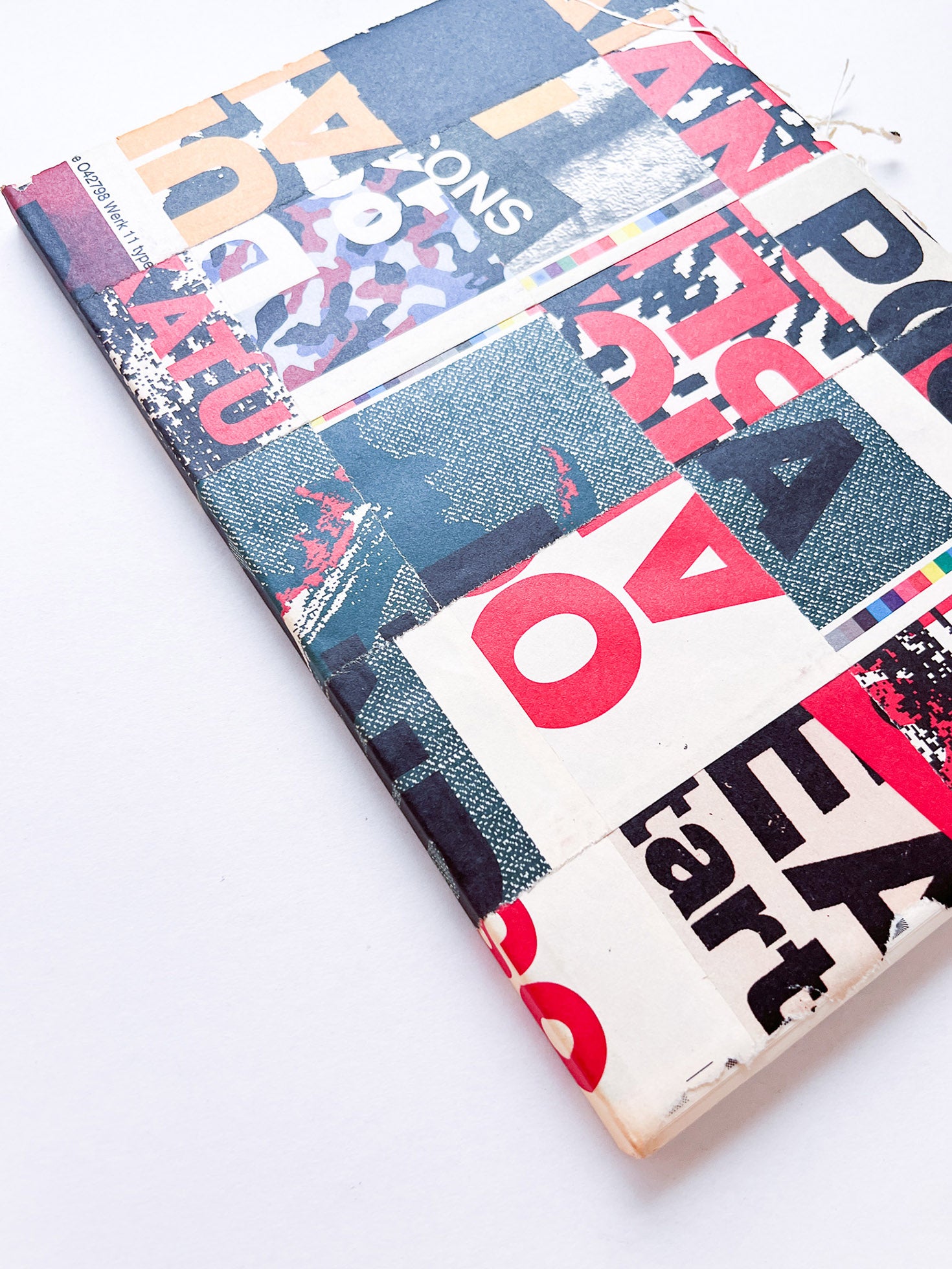 WERK No.11 / GUERRILLAZINE No.2: Bastardized in collaboration with COMME des Garçons Guerrilla Stores (2005)