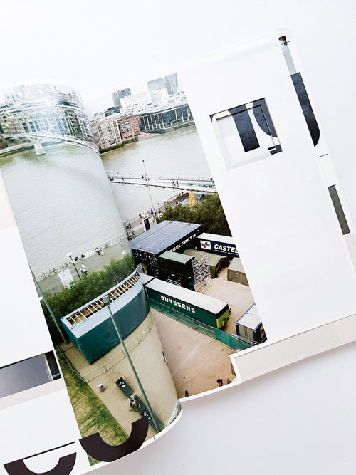 WERK No.13: Jan de Cock recorded and photographed by Kirby Koh (2006)