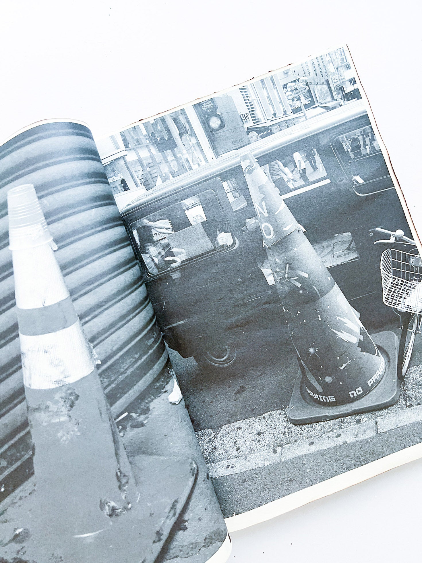 GUERRILLAZINE No.4: Urban Poetry – The Beauty of the Ordinary (2006)