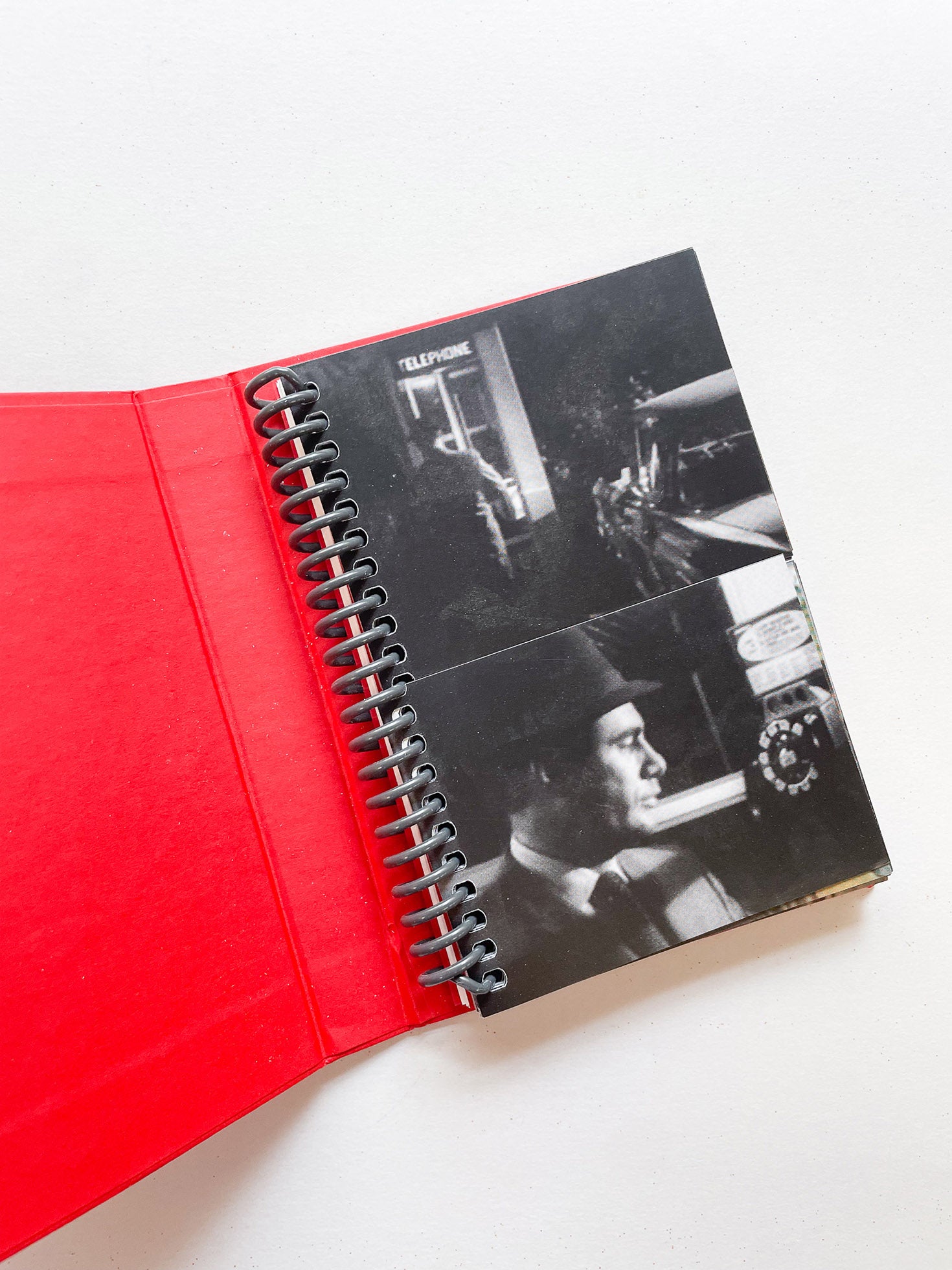 TELEPHONES / Christian Marclay