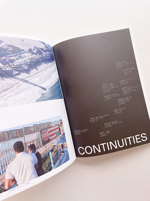 MOMENTS IN ARCHITECTURE / Iwan Baan