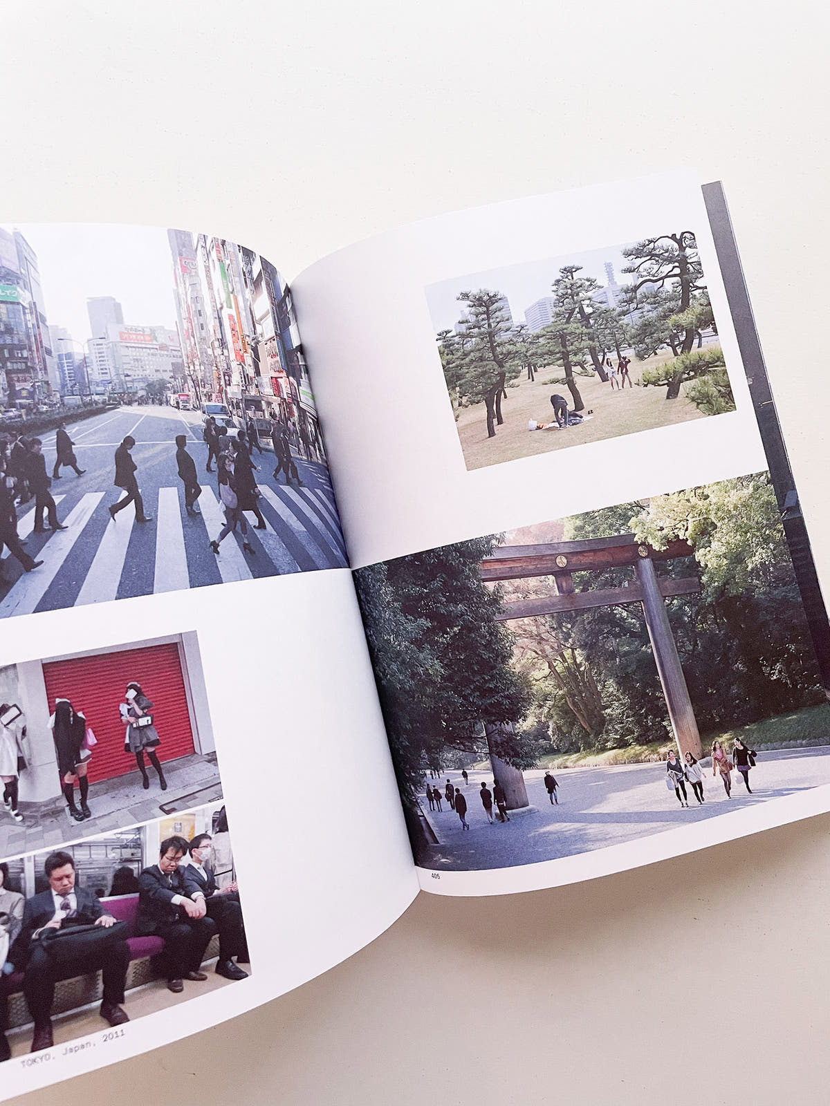 MOMENTS IN ARCHITECTURE / Iwan Baan