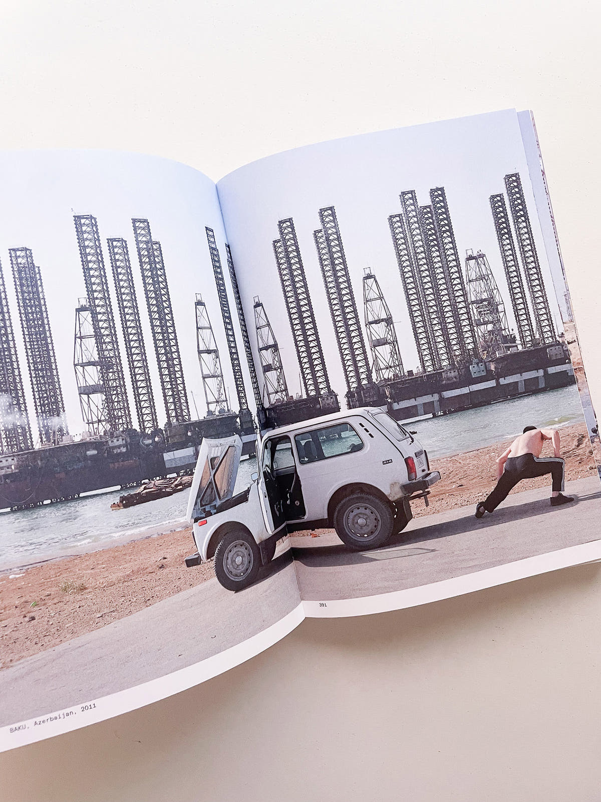 MOMENTS IN ARCHITECTURE / Iwan Baan