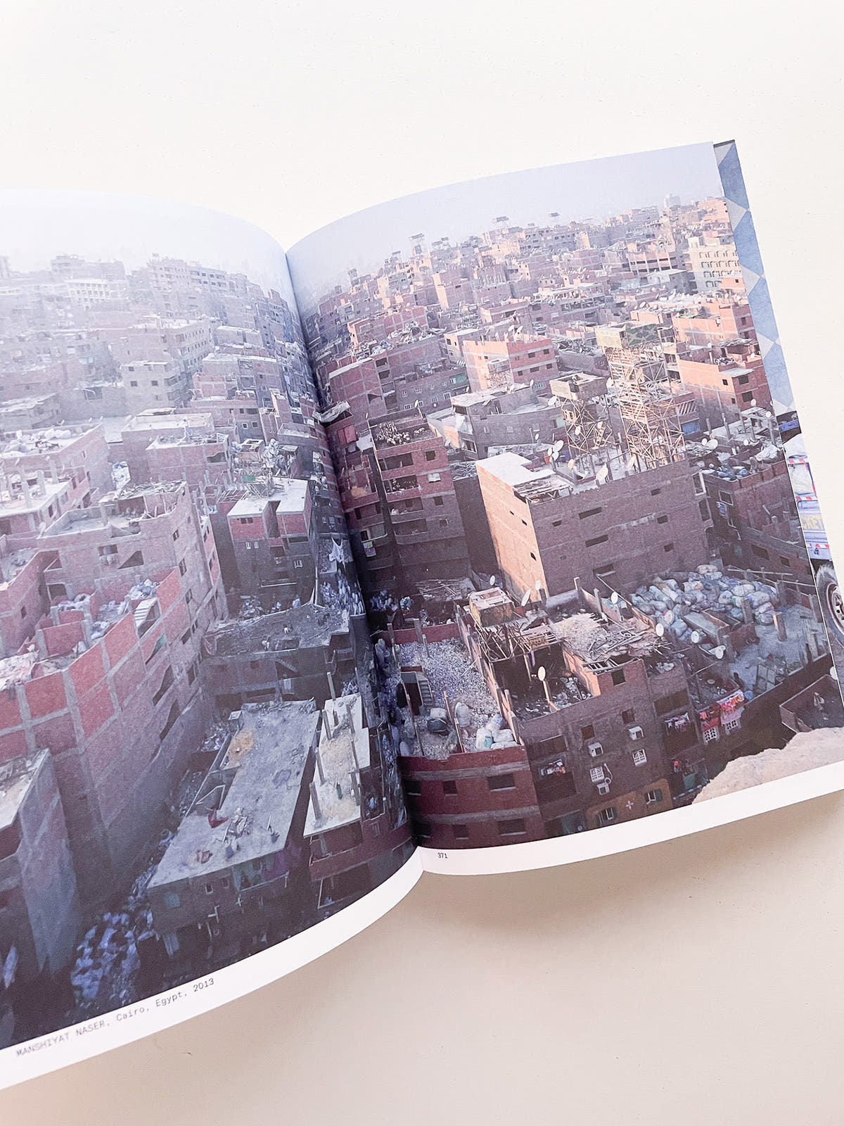 MOMENTS IN ARCHITECTURE / Iwan Baan