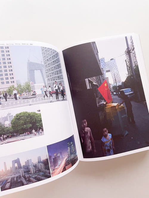 MOMENTS IN ARCHITECTURE / Iwan Baan