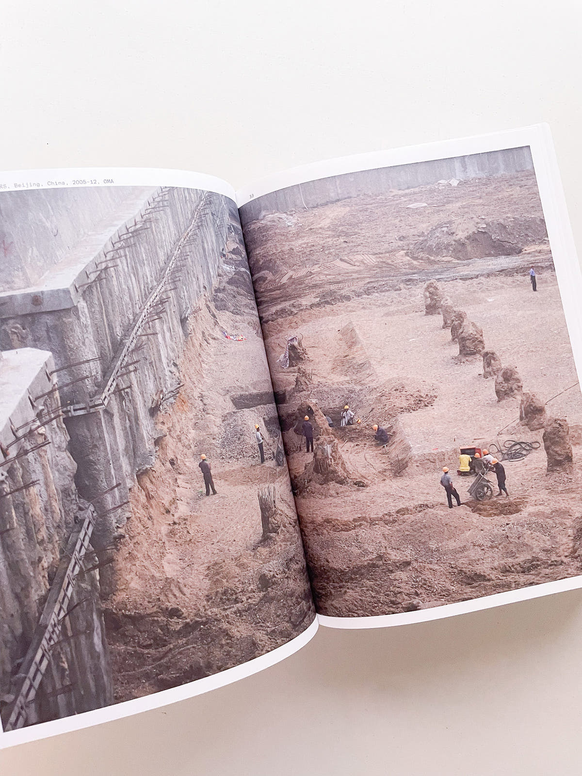 MOMENTS IN ARCHITECTURE / Iwan Baan