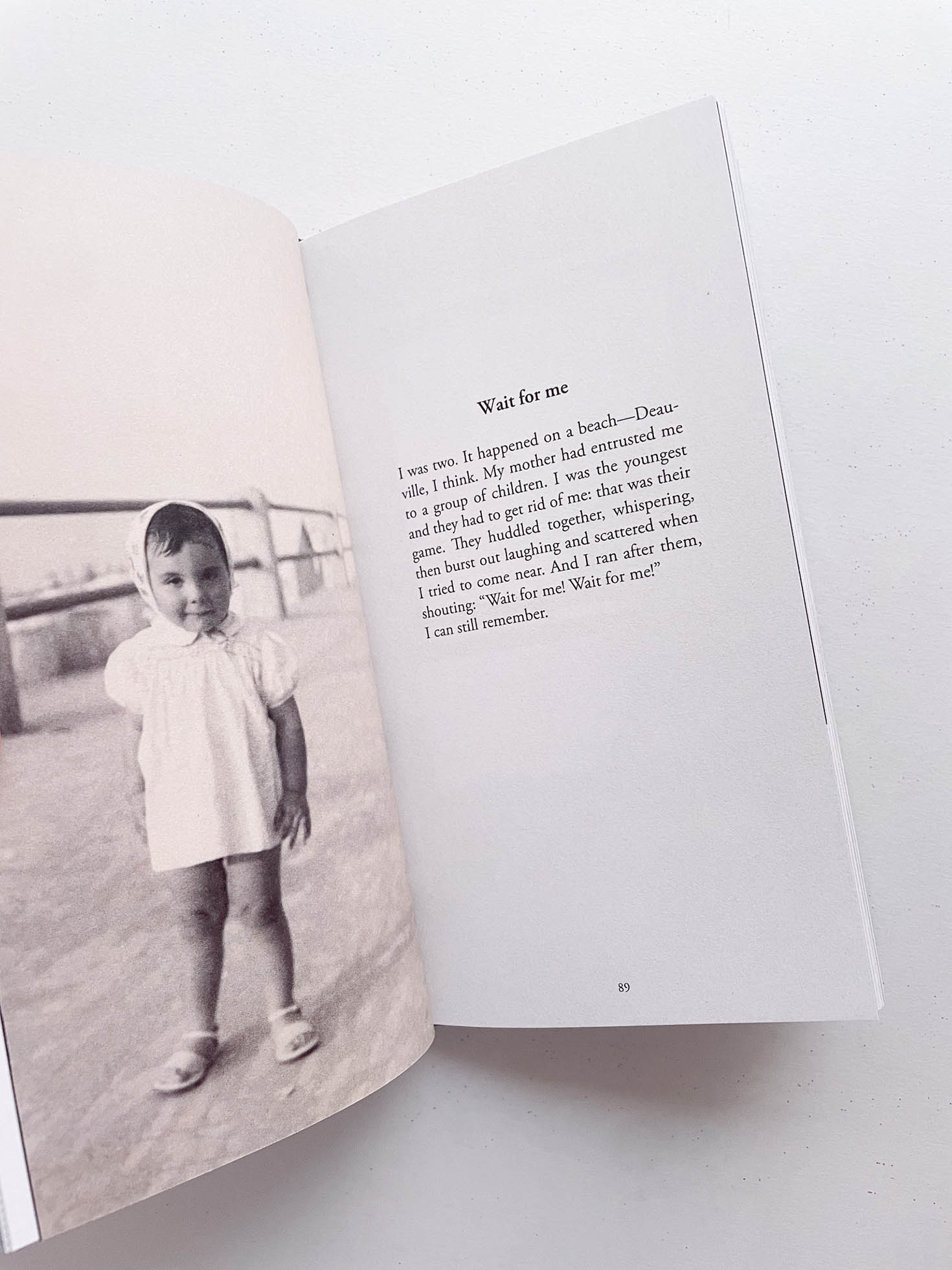 TRUE STORIES / Sophie Calle