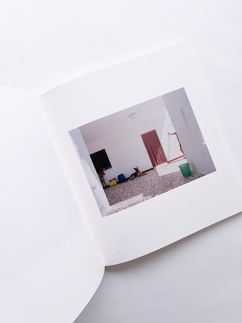 PUGLIA. TRA ALBE E TRAMONTI / Luigi Ghirri