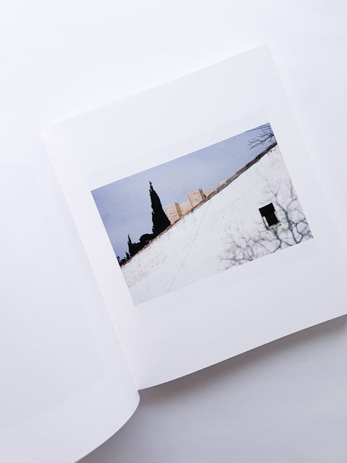 PUGLIA. TRA ALBE E TRAMONTI / Luigi Ghirri