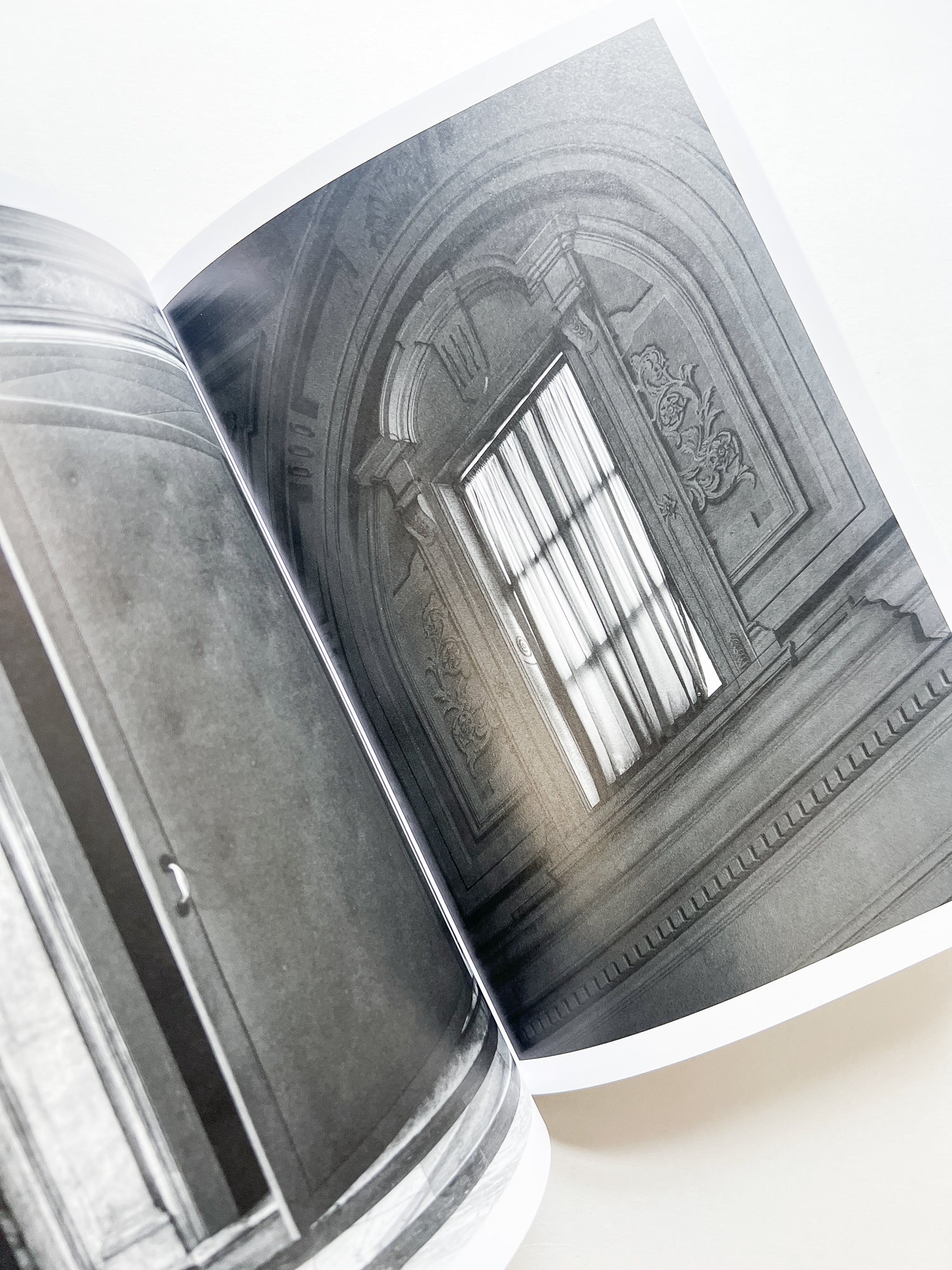 THE PALACE / Mårten Lange [SIGNED]