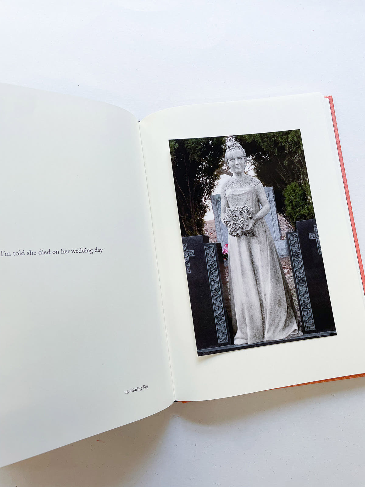Because (version English) / Sophie Calle