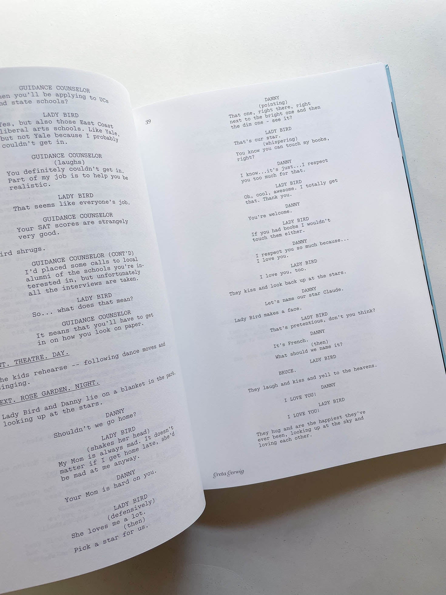 LADY BIRD SCREENPLAY BOOK / Greta Gerwig